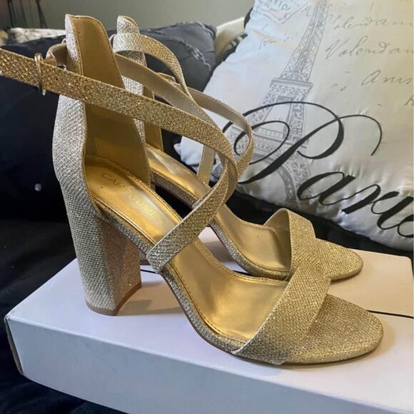 Women’s sz 8.5 gold strappy sandals, block heel. Minimal wear on sole only. - Picture 1 of 6